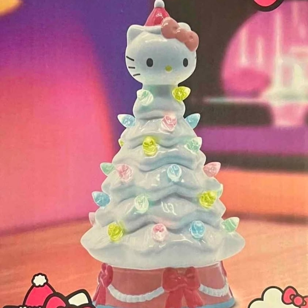 Hello Kitty Christmas Tree Figurine